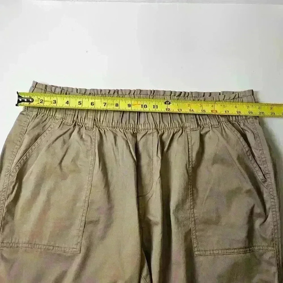 NWT Lane Bryant Women’s 18/20 Crop Pants tan khaki brown flat front pockets - Picture 3 of 6